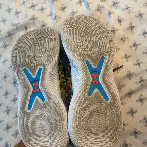 Curry Flow 10 Sour Patch Kids Basketball shoes - Picture 2 of 4